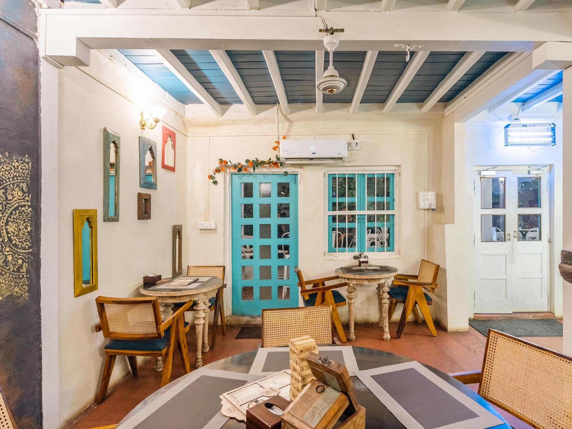 Albergue Moustache Daman Exterior foto